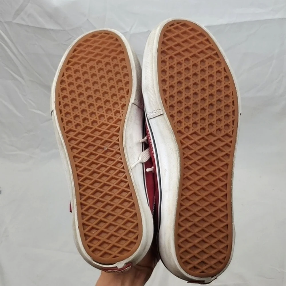Vans‎ Old Skool Pro Sneaker in Rumba Red